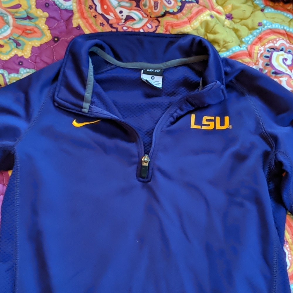LSU Nike light weight pull over jacket.